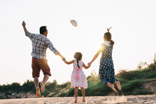 5 Thói Quen Nhỏ Giúp Gia Đình Hạnh Phúc Và Ít Cãi Vã Hơn 5 thói quen nhỏ giúp gia đình hạnh phúc và ít cãi vã hơn